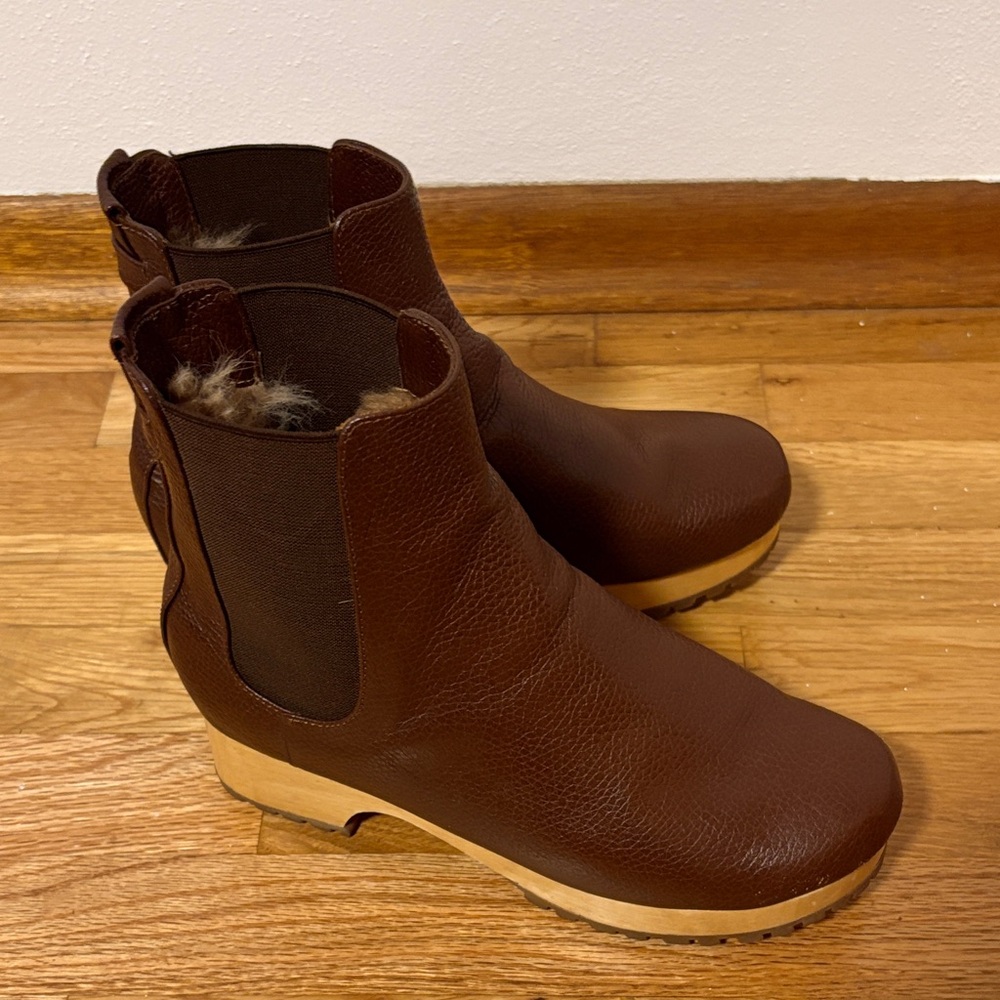 Beklina Alpaca Lined Clog Boot Cartagena 8.5